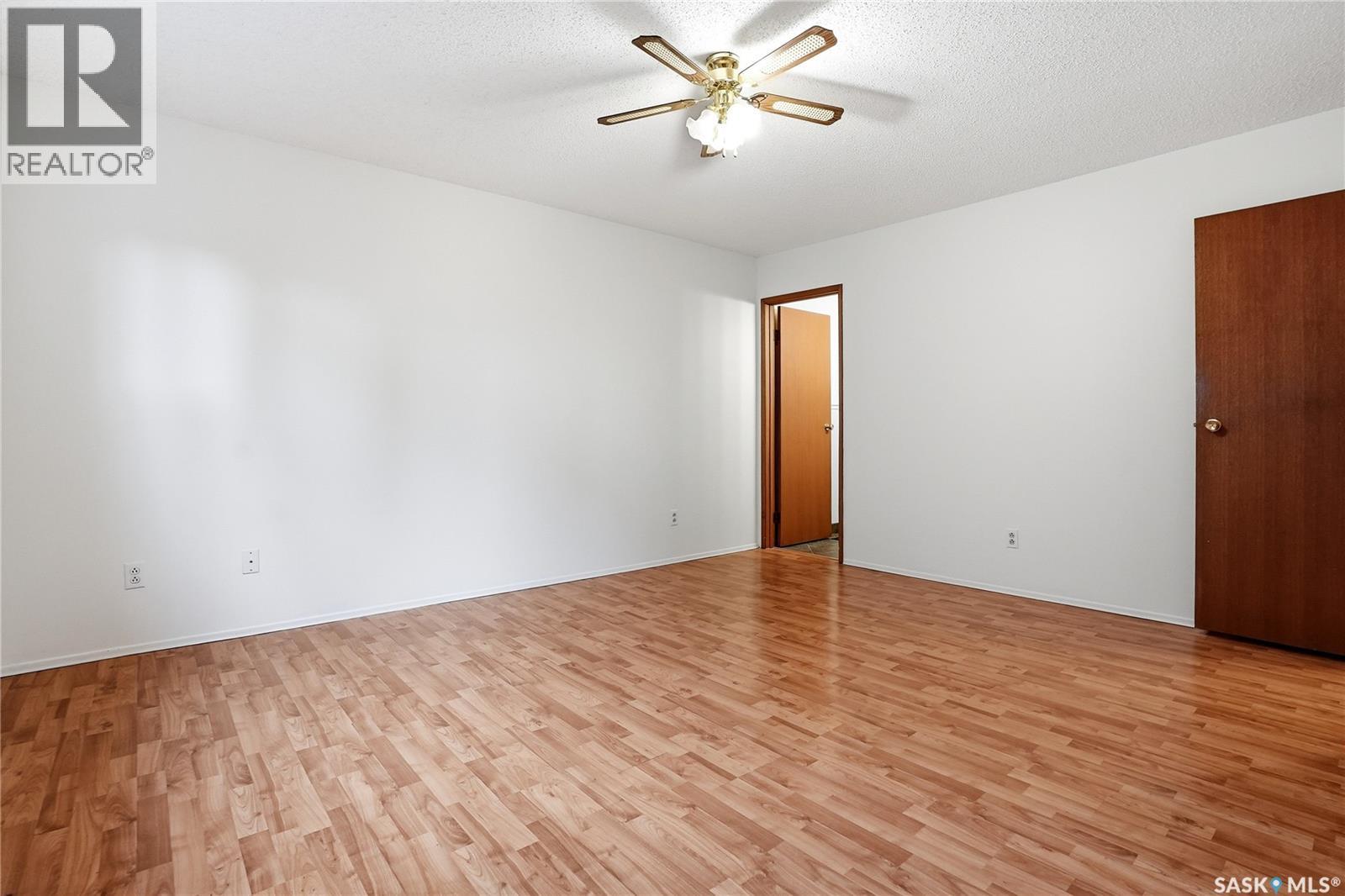 155 J.j. Thiessen Crescent, Saskatoon, Saskatchewan  S7K 5N9 - Photo 25 - SK036445