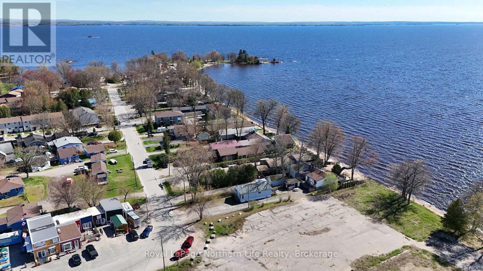 581 Banner Avenue, North Bay, Ontario  P1A 1X7 - Photo 1 - X12793450