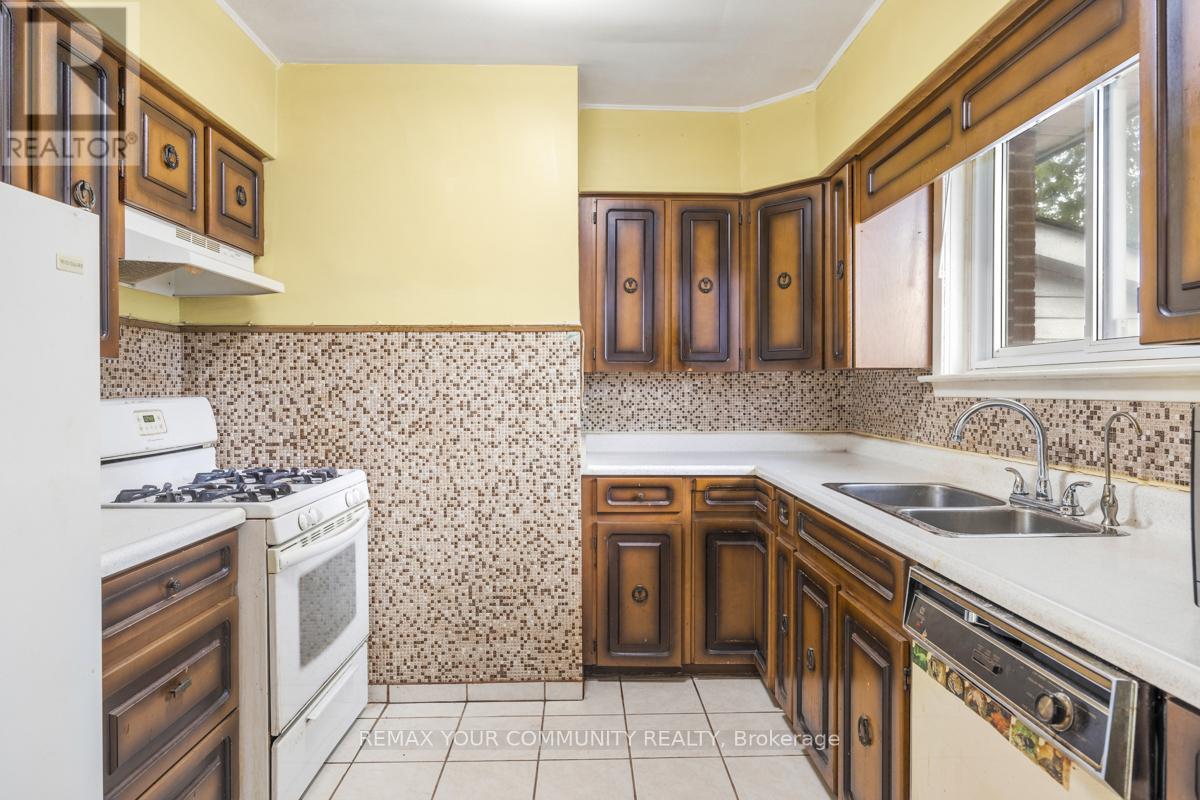 3 Shoreview Drive, Toronto, Ontario  M1E 3R1 - Photo 8 - E13168750