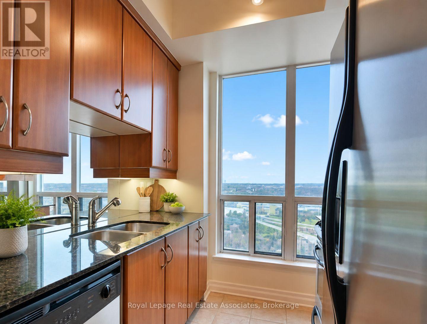 1514 - 2083 Lake Shore Boulevard W, Toronto, Ontario  M8V 4G2 - Photo 13 - W12898658