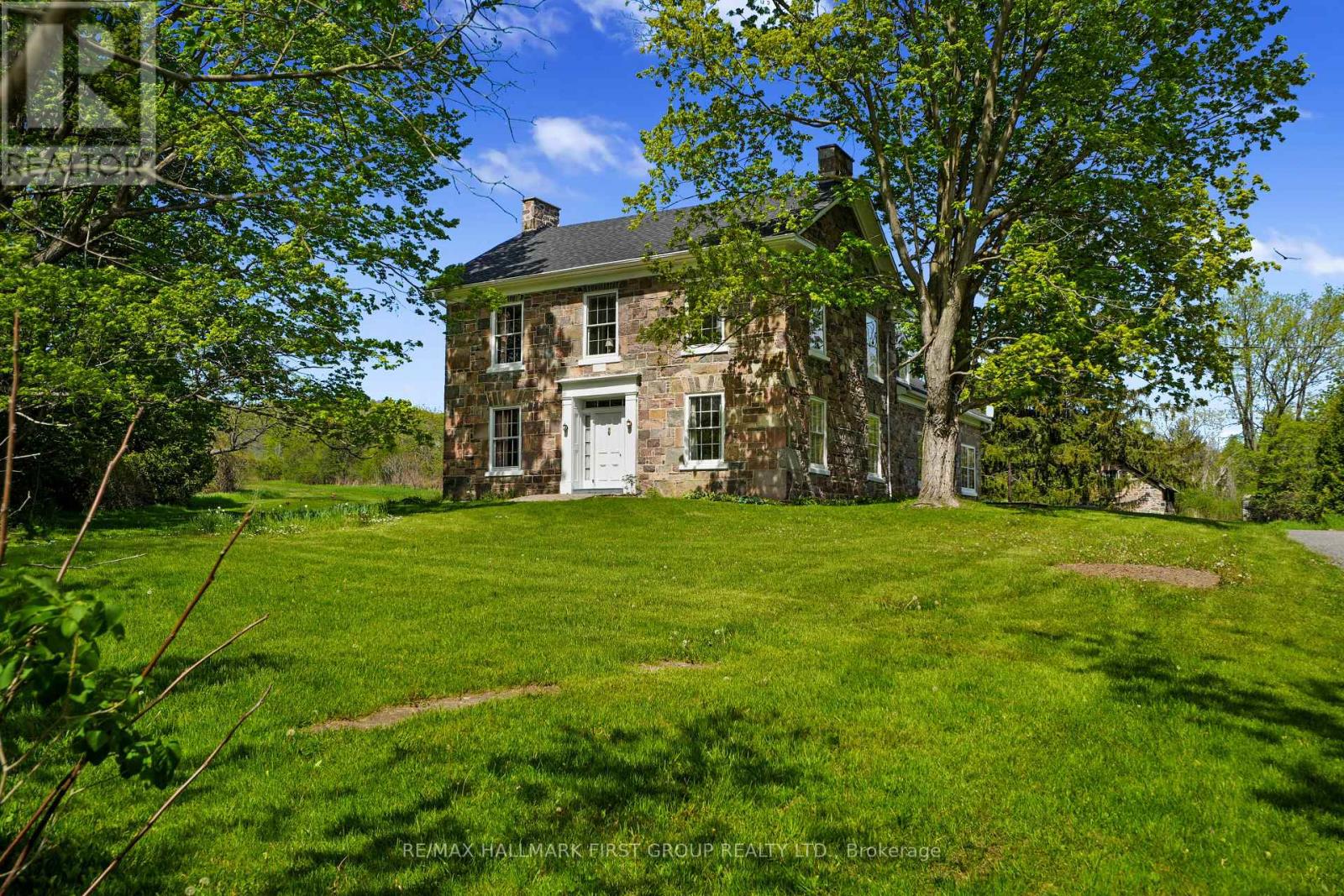 2247 VAN LUVEN ROAD, Hamilton Township, Ontario