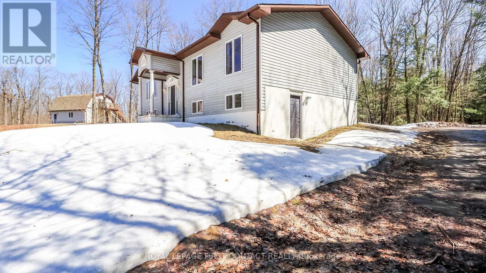 1518 Lone Pine Drive, Bracebridge, Ontario  P1L 1X4 - Photo 4 - X13169260