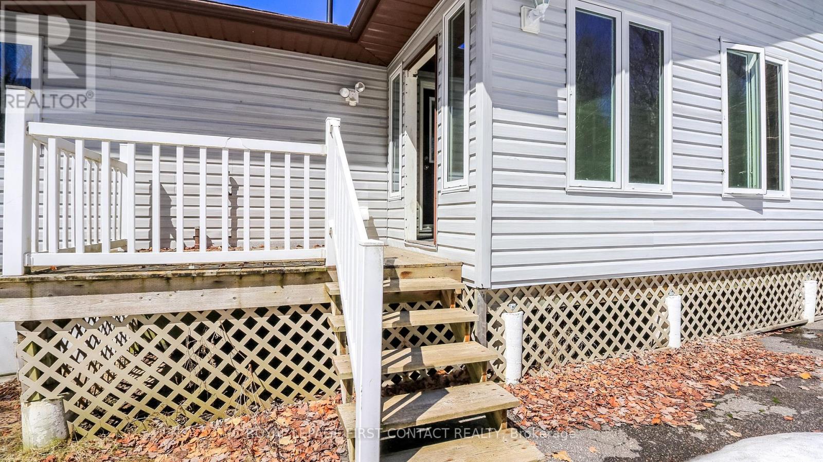 1518 Lone Pine Drive, Bracebridge, Ontario  P1L 1X4 - Photo 9 - X13169260