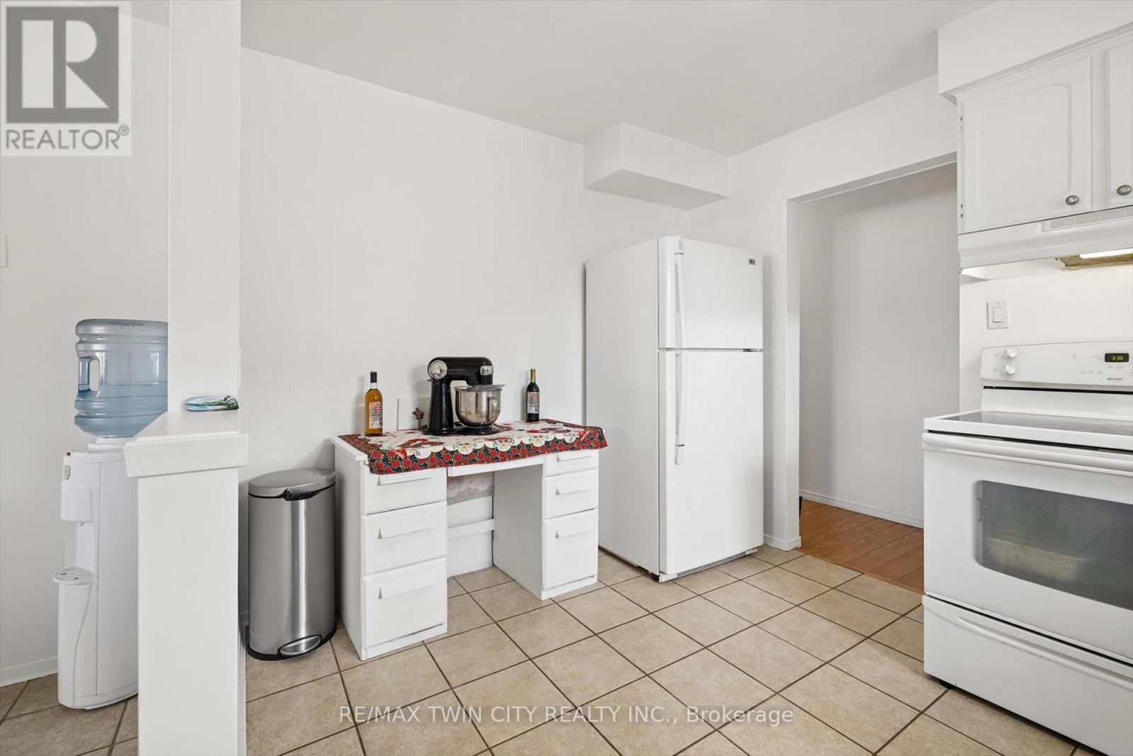 26 Tutton Place, Cambridge, Ontario  N1R 4S8 - Photo 14 - X13169350
