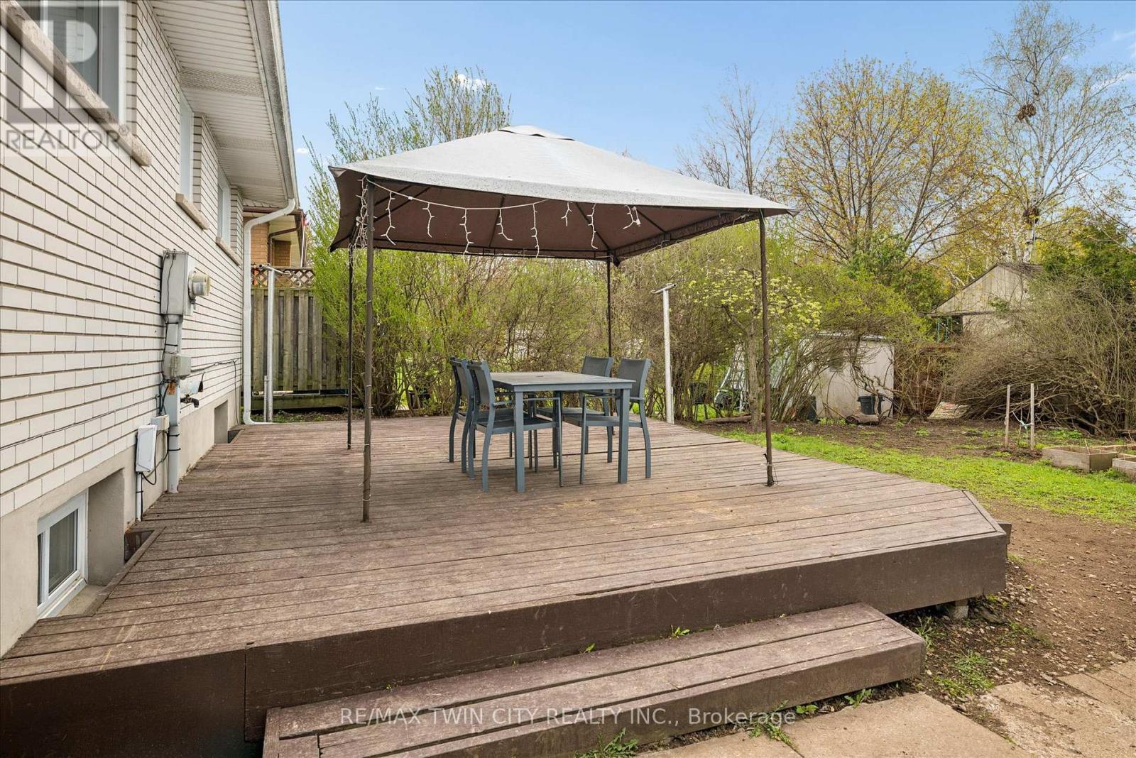 26 Tutton Place, Cambridge, Ontario  N1R 4S8 - Photo 35 - X13169350
