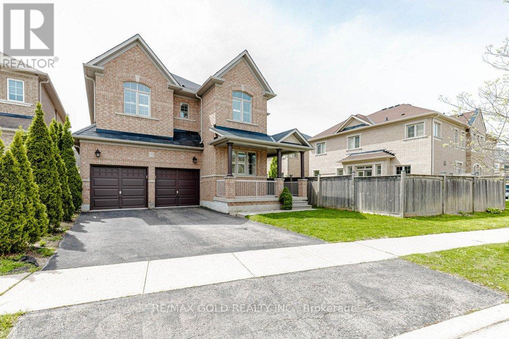 132 MCKNIGHT AVENUE, Hamilton, Ontario