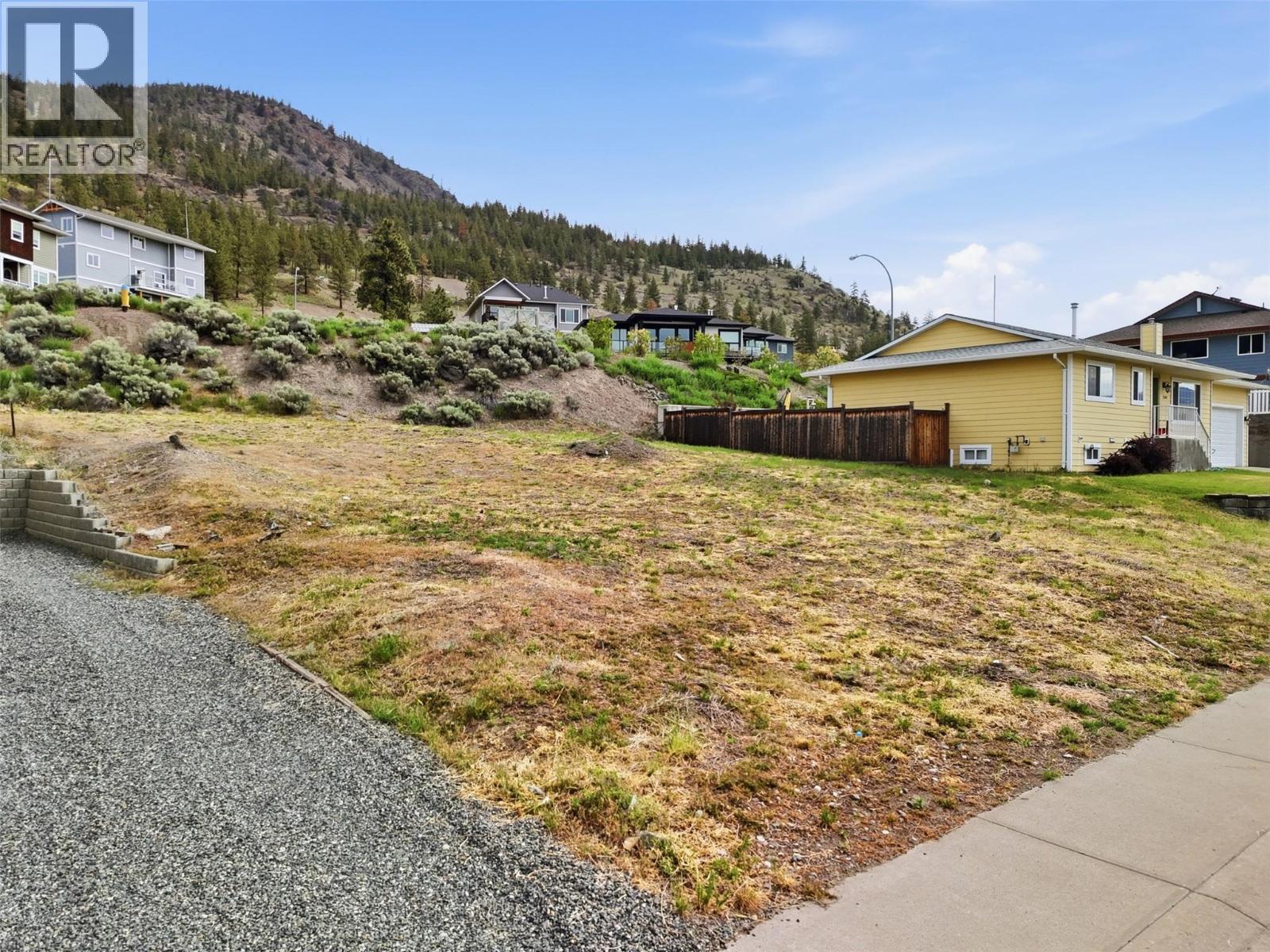 2797 Grandview Heights, Merritt, British Columbia  V1K 1P9 - Photo 2 - 10388652