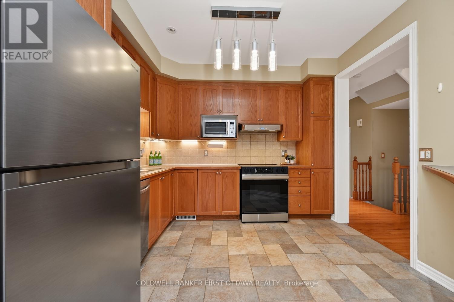 102 Windance Crescent, Ottawa, Ontario  K2W 0A7 - Photo 14 - X13097828