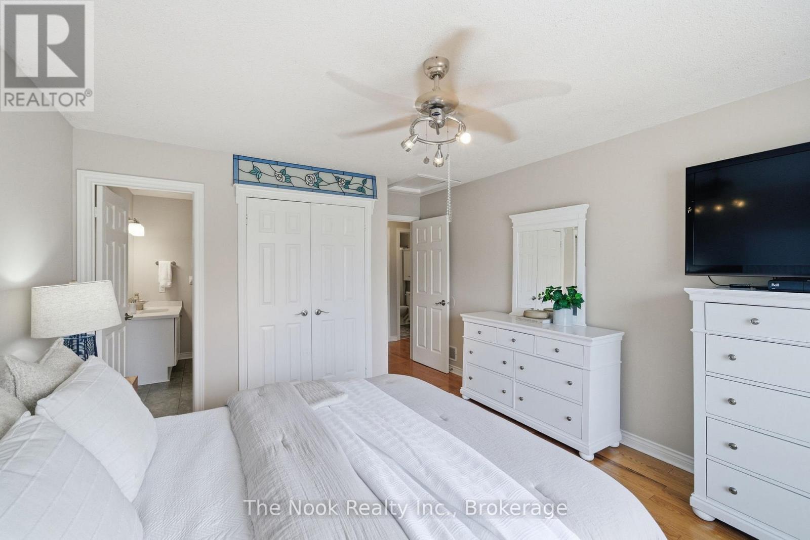 876 Sundance Circle, Oshawa (Northglen), Ontario  L1J 8P1 - Photo 19 - E13169550