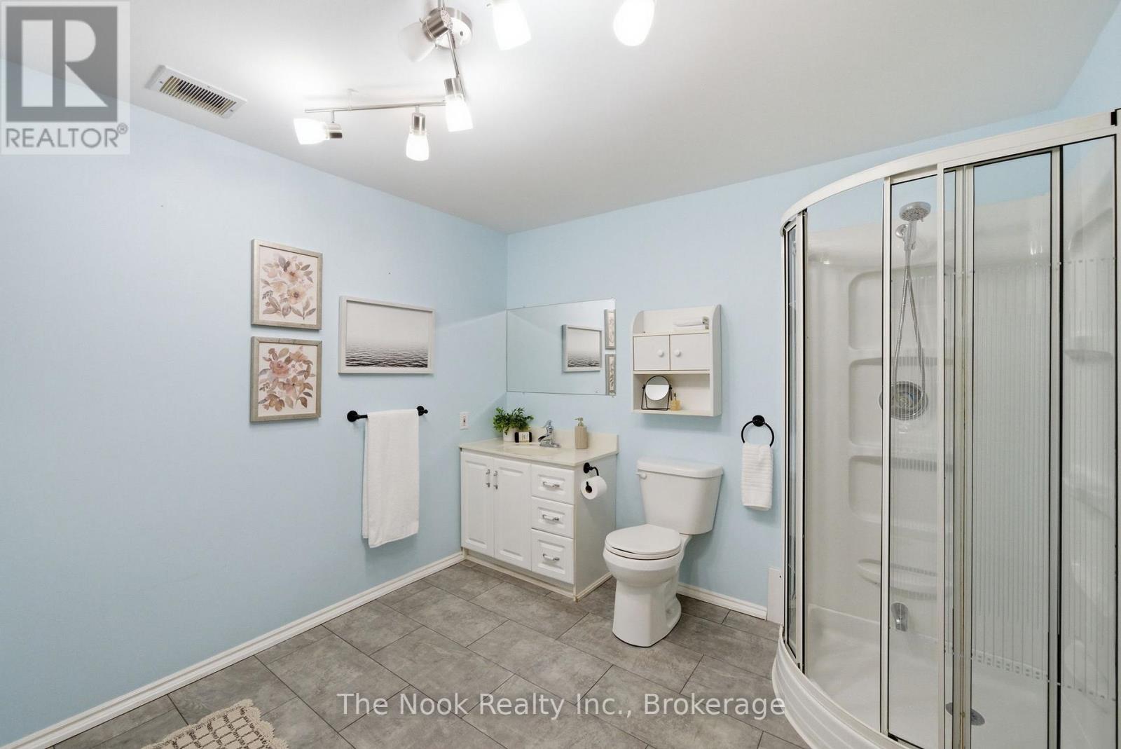876 Sundance Circle, Oshawa (Northglen), Ontario  L1J 8P1 - Photo 35 - E13169550