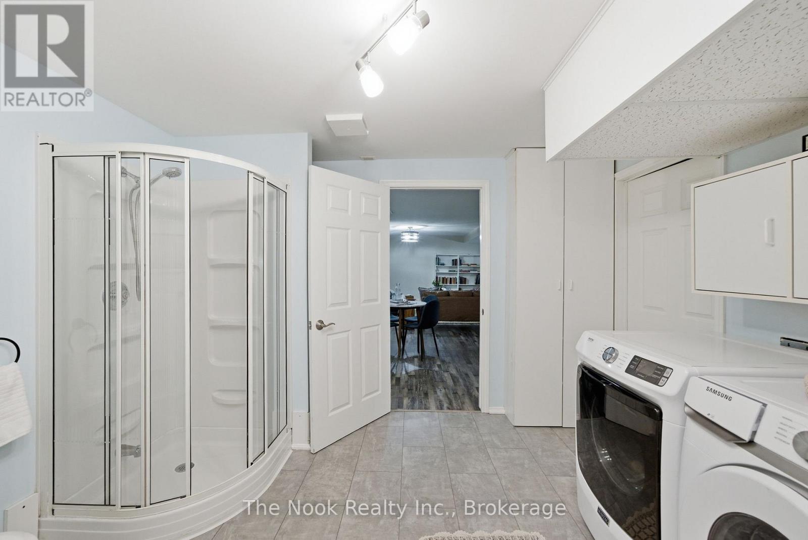 876 Sundance Circle, Oshawa (Northglen), Ontario  L1J 8P1 - Photo 38 - E13169550