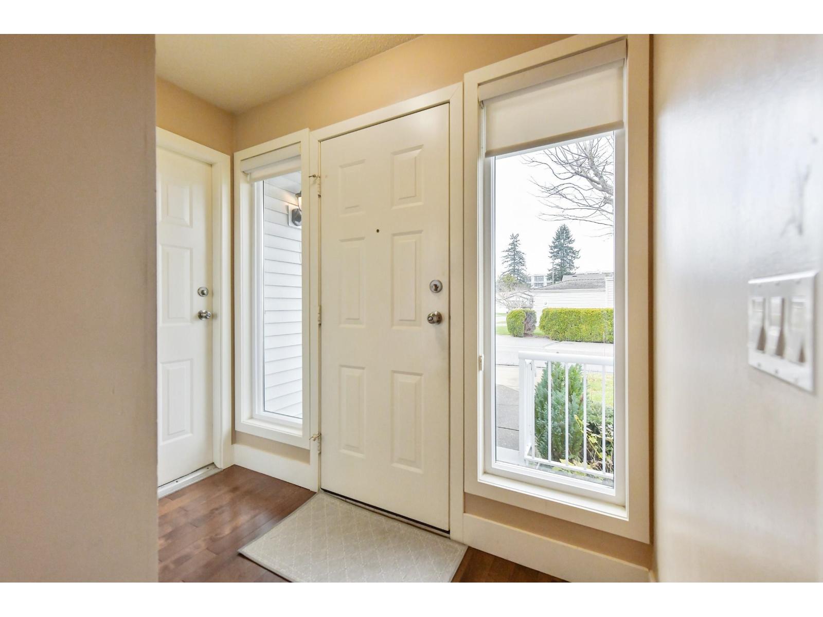 17 2345 Cranley Drive, Surrey, British Columbia  V4A 9G5 - Photo 2 - R3079019