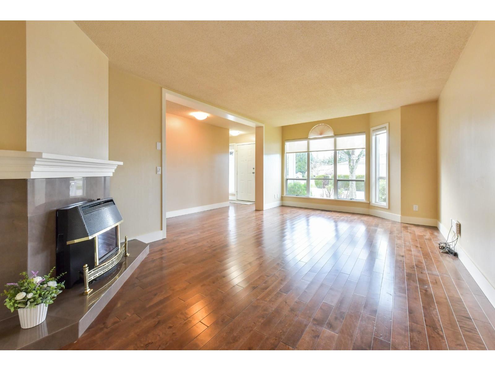 17 2345 Cranley Drive, Surrey, British Columbia  V4A 9G5 - Photo 5 - R3079019