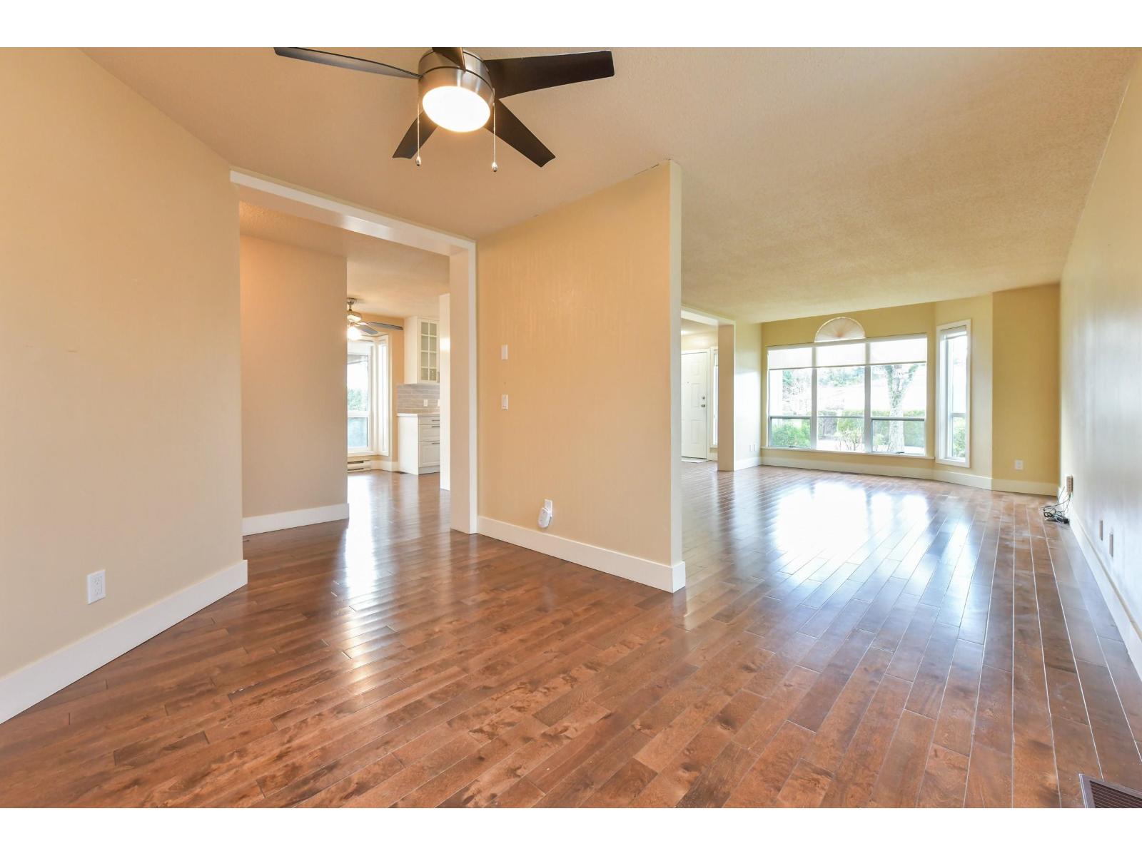 17 2345 Cranley Drive, Surrey, British Columbia  V4A 9G5 - Photo 7 - R3079019
