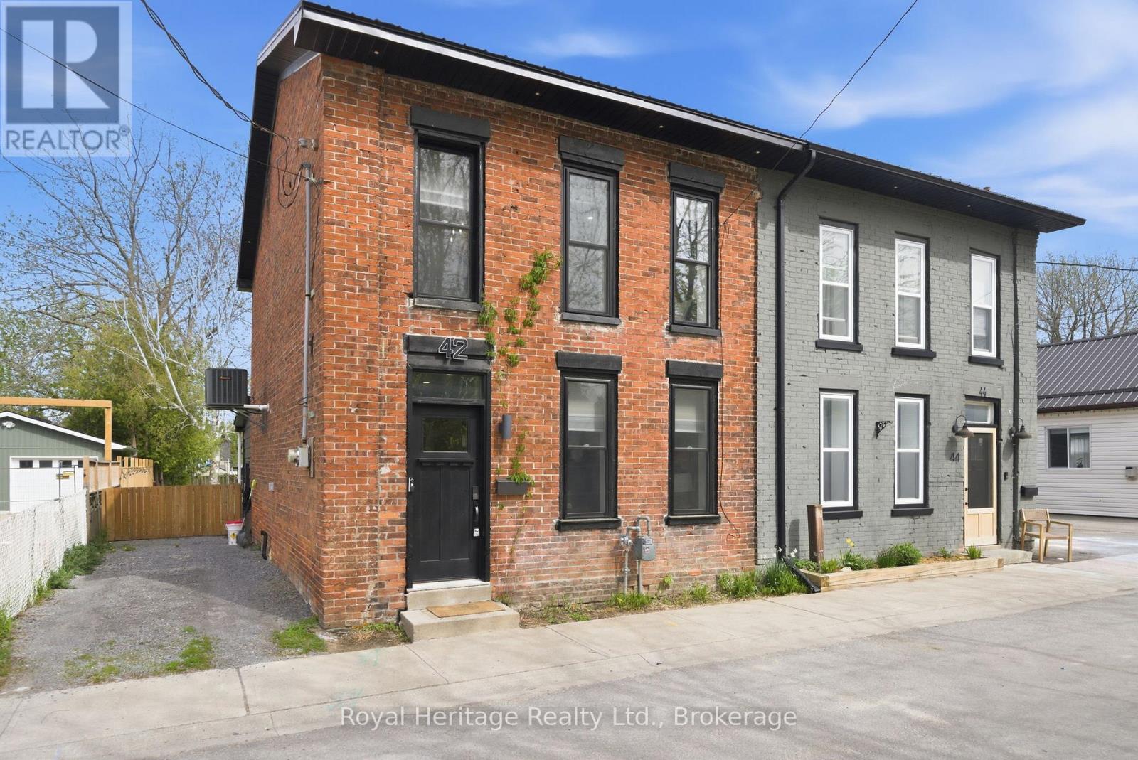 42 Margaret Street, Port Hope, Ontario  L1A 1Y3 - Photo 2 - X13169520