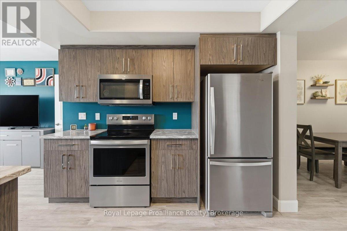 31 Dewal Place, Belleville (Belleville Ward), Ontario  K8P 0H3 - Photo 11 - X13169606