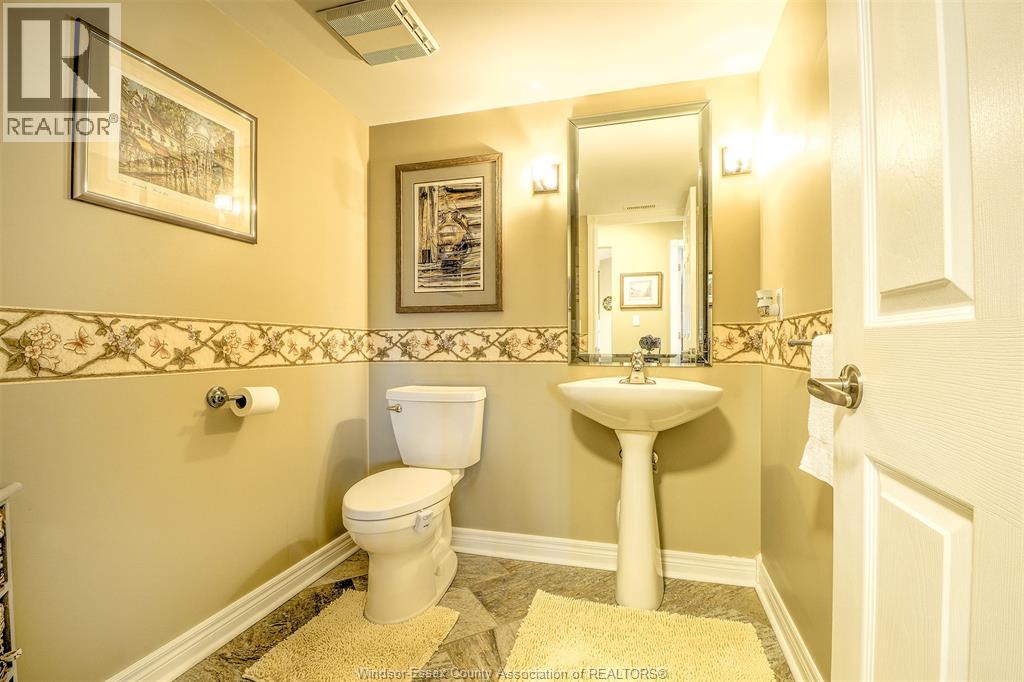 320 Village Grove Drive Unit# A401, Tecumseh, Ontario  N8N 4X7 - Photo 21 - 26012013