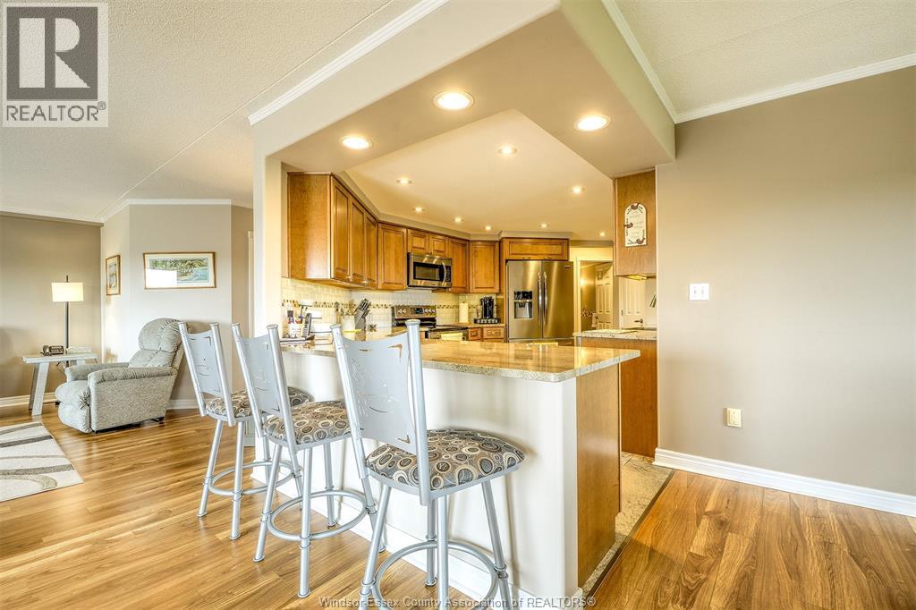 320 Village Grove Drive Unit# A401, Tecumseh, Ontario  N8N 4X7 - Photo 15 - 26012013