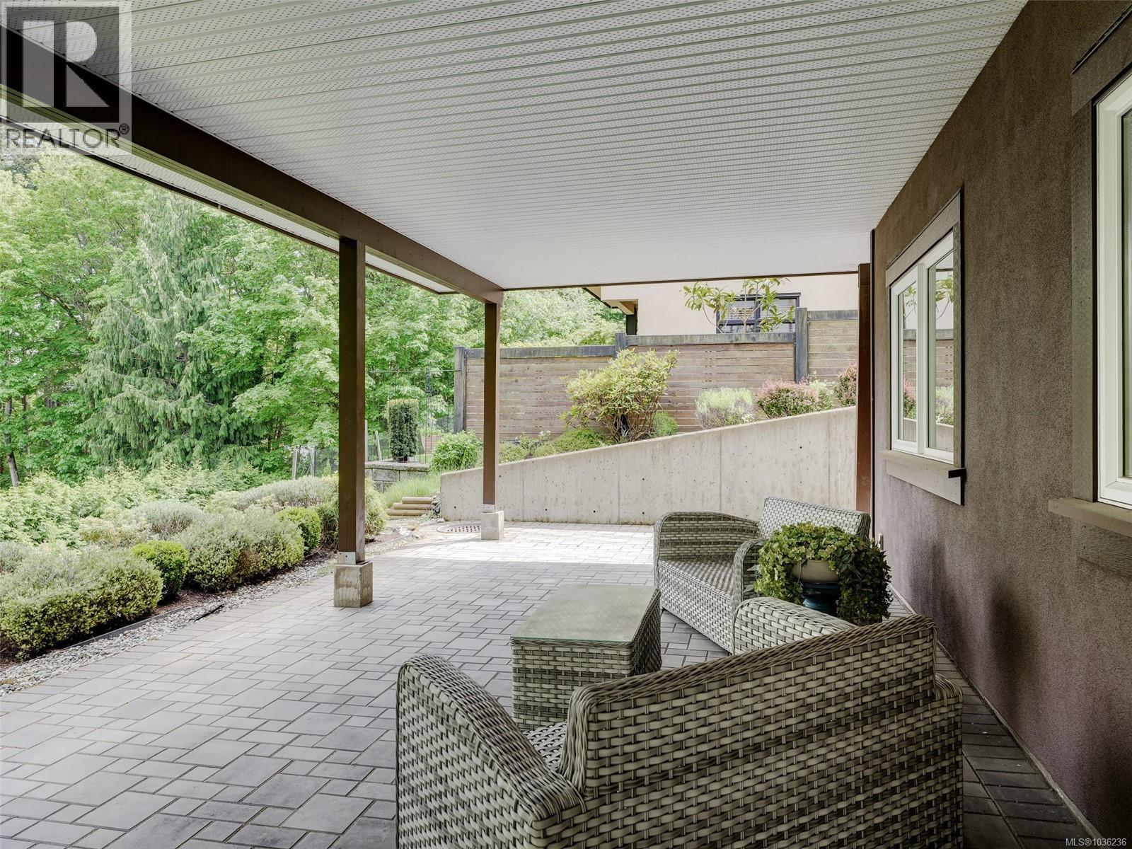 5155 Lochside Dr, Saanich, British Columbia  V8Y 2G4 - Photo 36 - 1036236