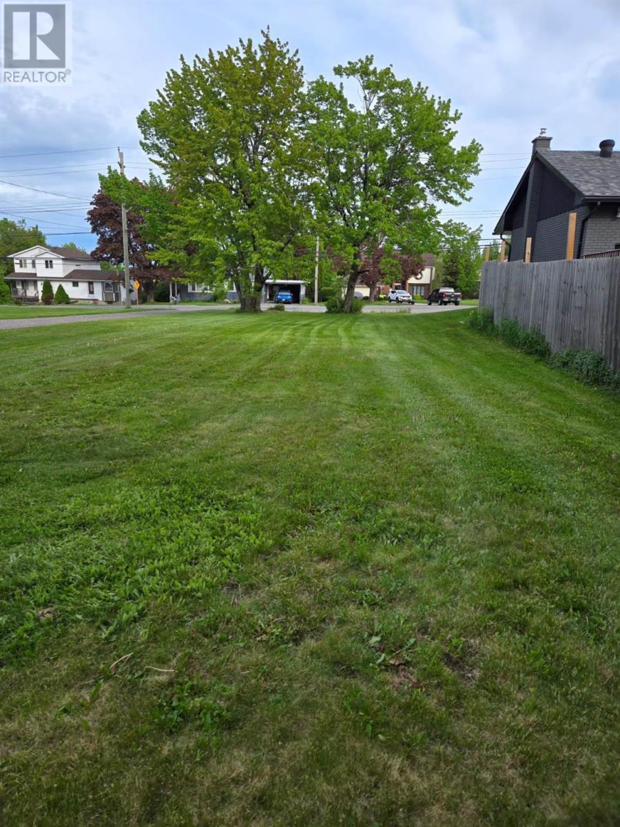 354 Old Garden River Rd, Sault Ste. Marie, Ontario P6B 5A8 - Photo 4 - SM261138