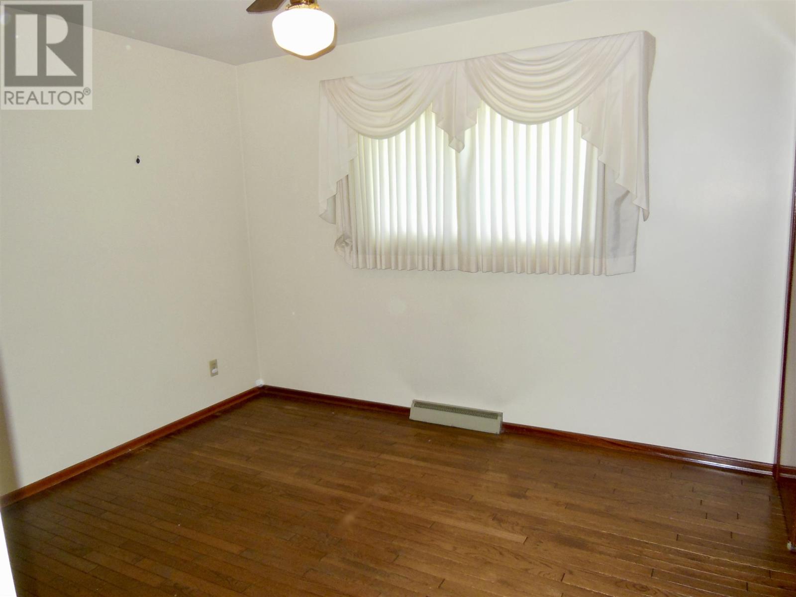 556 Connaught Ave, Sault Ste. Marie, Ontario P6C 2E2 - Photo 12 - SM261139
