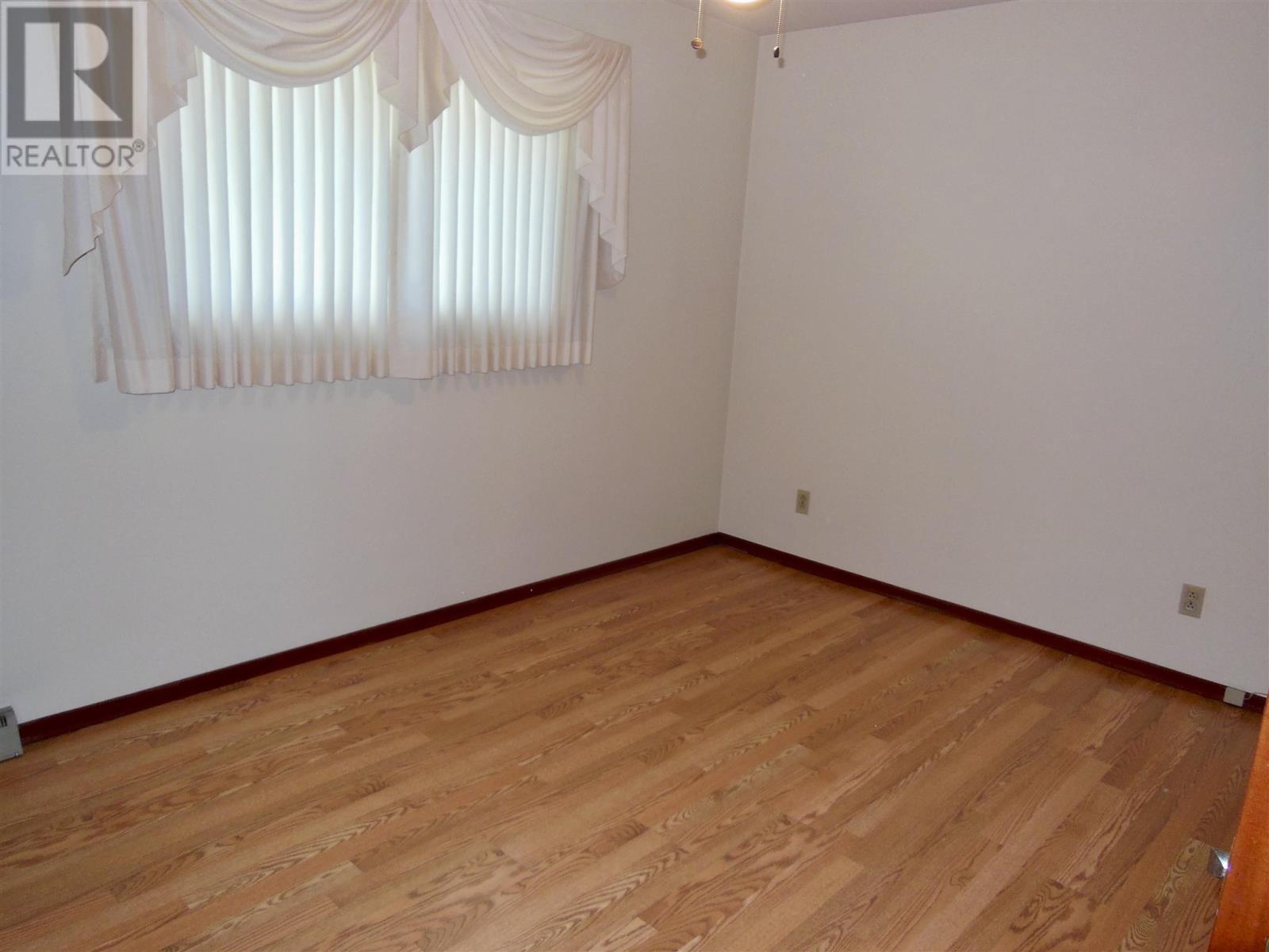 556 Connaught Ave, Sault Ste. Marie, Ontario P6C 2E2 - Photo 14 - SM261139