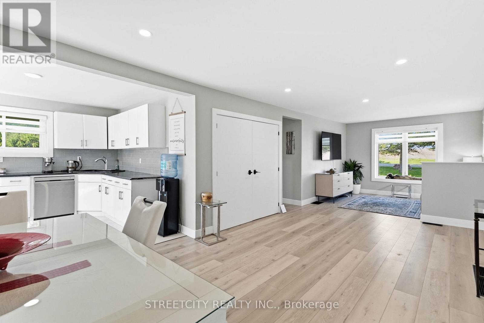 10867 Melrose Drive, Middlesex Centre, Ontario  N0L 1R0 - Photo 13 - X13169578