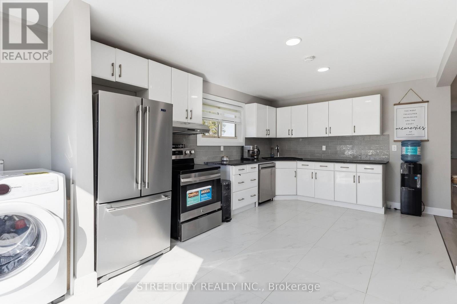 10867 Melrose Drive, Middlesex Centre, Ontario  N0L 1R0 - Photo 16 - X13169578