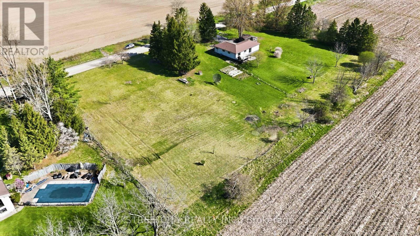 10867 Melrose Drive, Middlesex Centre, Ontario  N0L 1R0 - Photo 38 - X13169578
