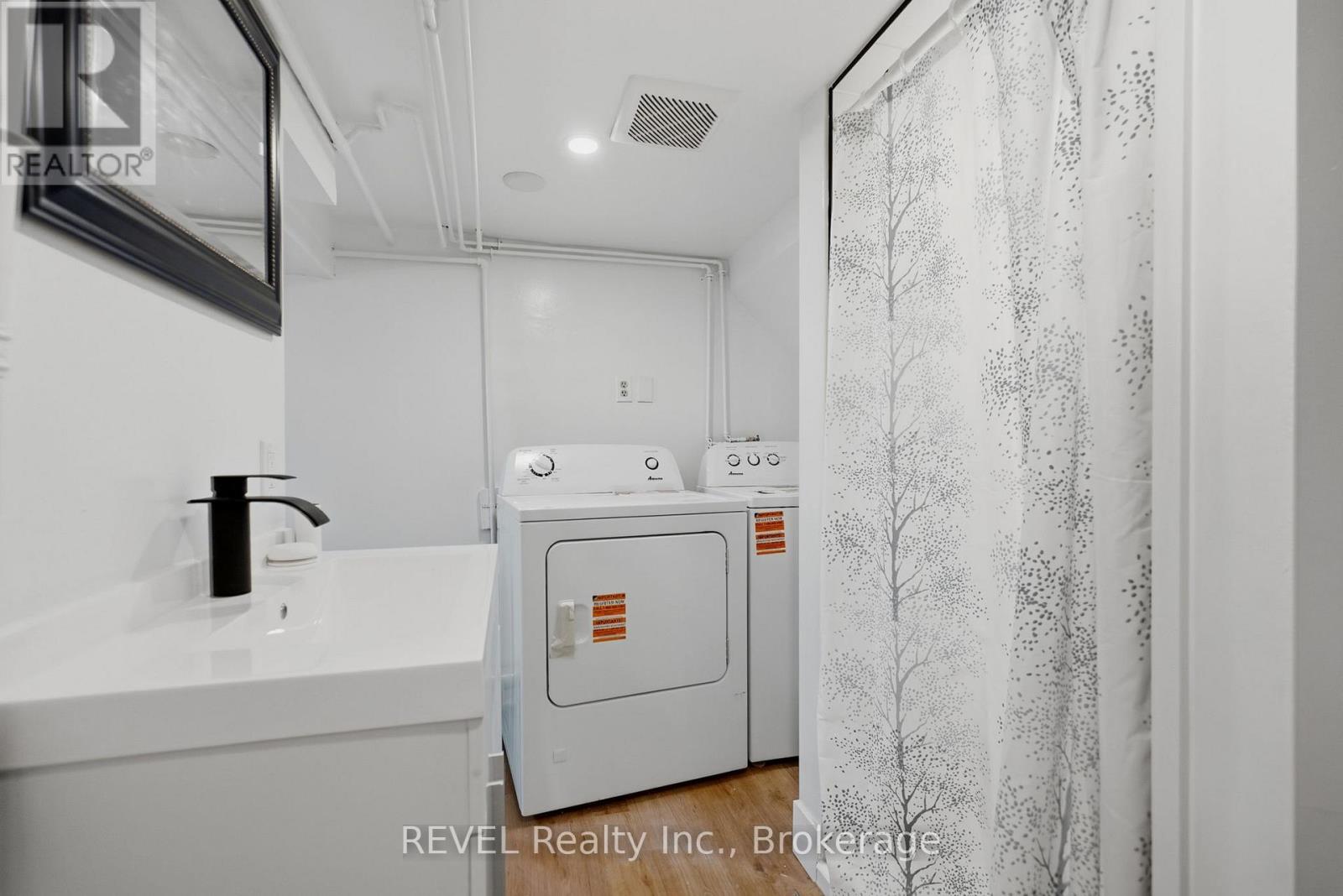 2 - 76 Chestnut Street, Port Colborne, Ontario L3K 1R6 - Photo 18 - X13127328