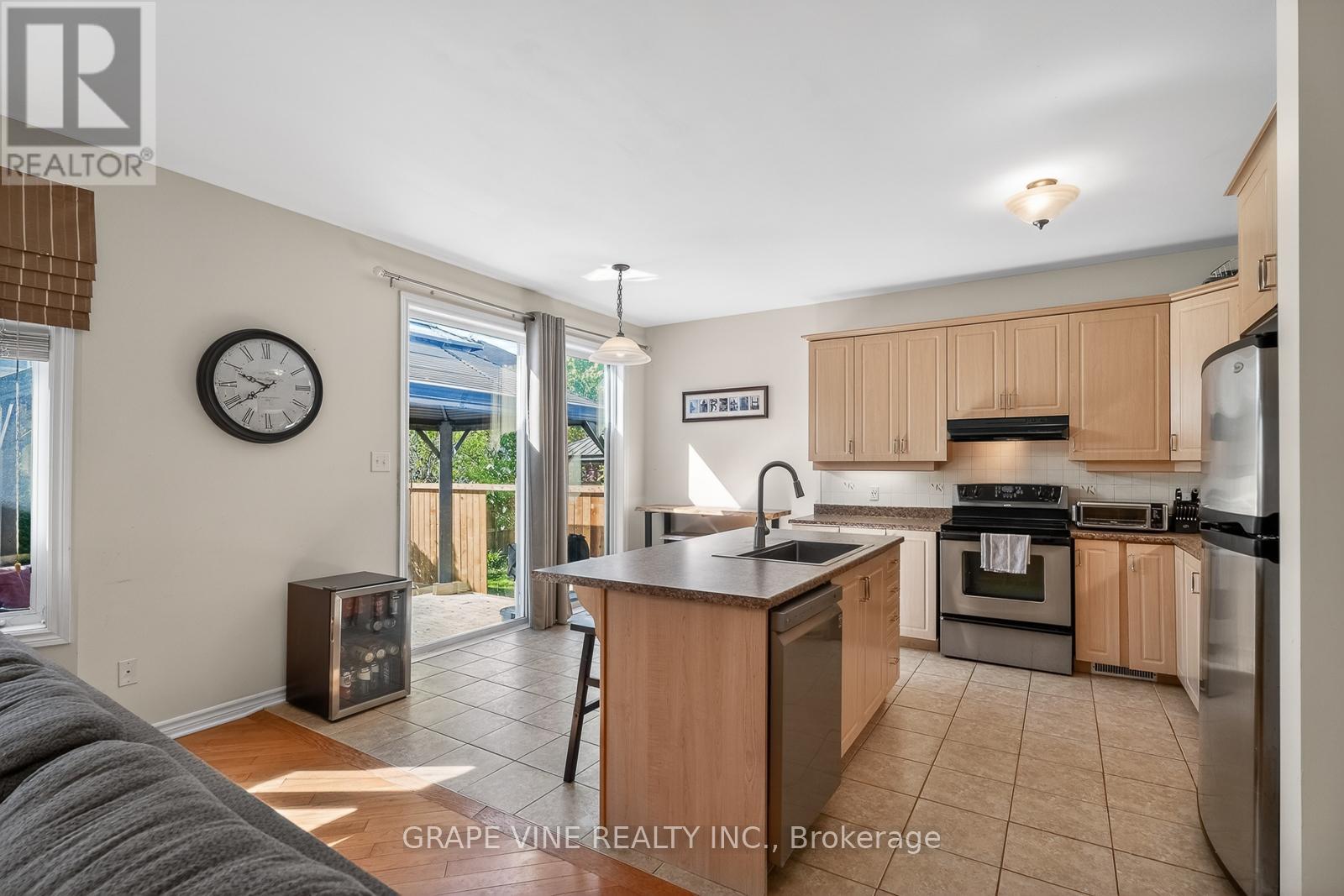 207 Mistral Way, Ottawa, Ontario  K2S 0G6 - Photo 13 - X13169622