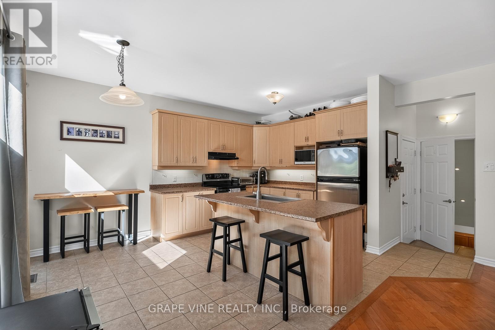 207 Mistral Way, Ottawa, Ontario  K2S 0G6 - Photo 14 - X13169622