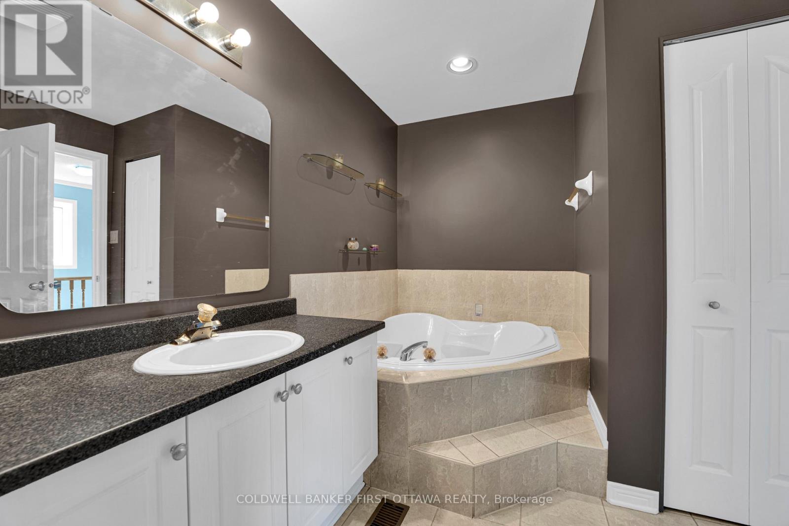 937 Markwick Crescent, Ottawa, Ontario  K4A 4J1 - Photo 27 - X13169690