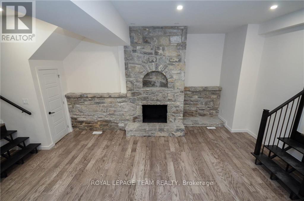 A - 177 Cathcart Street, Ottawa, Ontario  K1N 5C1 - Photo 4 - X13169692