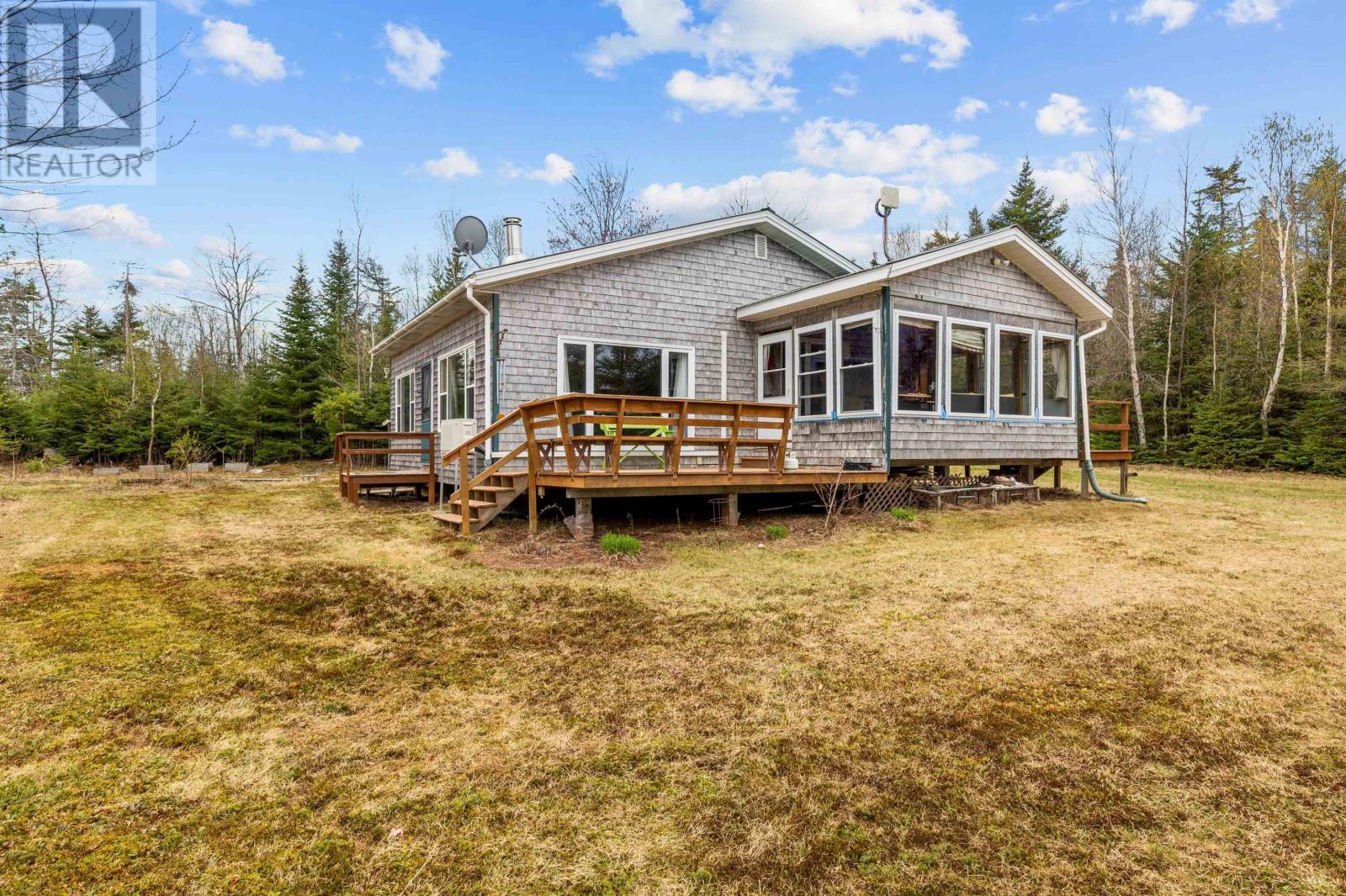 265 Garden Lane, Fortune Bridge, Prince Edward Island  C0A 2B0 - Photo 5 - 202612027