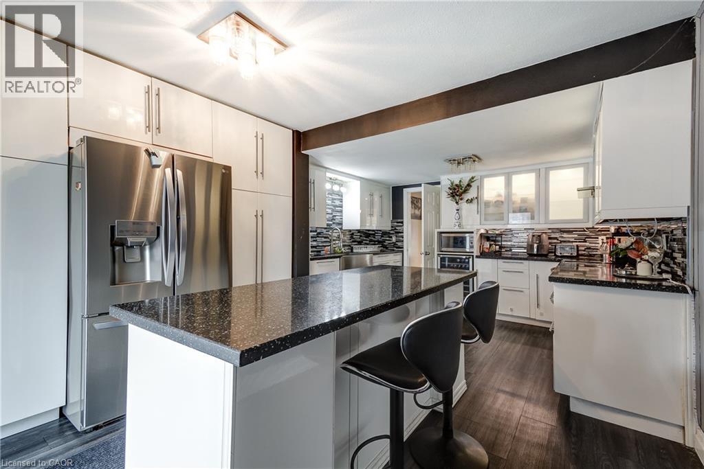 3 Waterford Crescent, Stoney Creek, Ontario  L8E 4Z8 - Photo 15 - 40833238