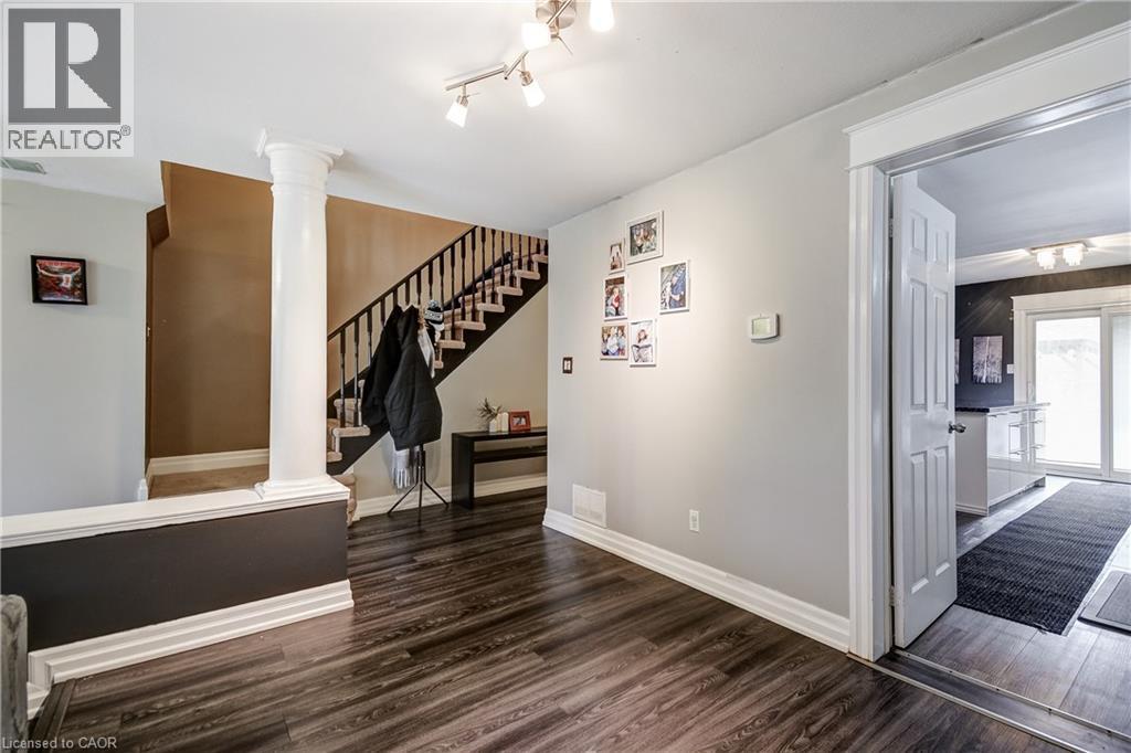 3 Waterford Crescent, Stoney Creek, Ontario  L8E 4Z8 - Photo 8 - 40833238