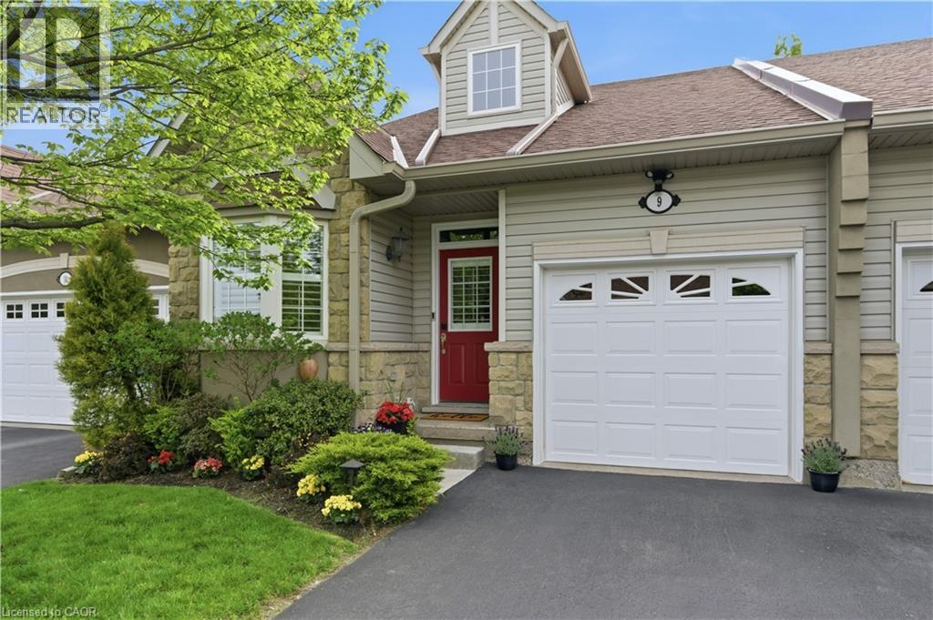 212 Stonehenge Drive Unit# 9, Ancaster, Ontario  L9K 1N5 - Photo 2 - 40821719