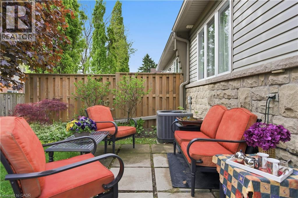 212 Stonehenge Drive Unit# 9, Ancaster, Ontario  L9K 1N5 - Photo 45 - 40821719
