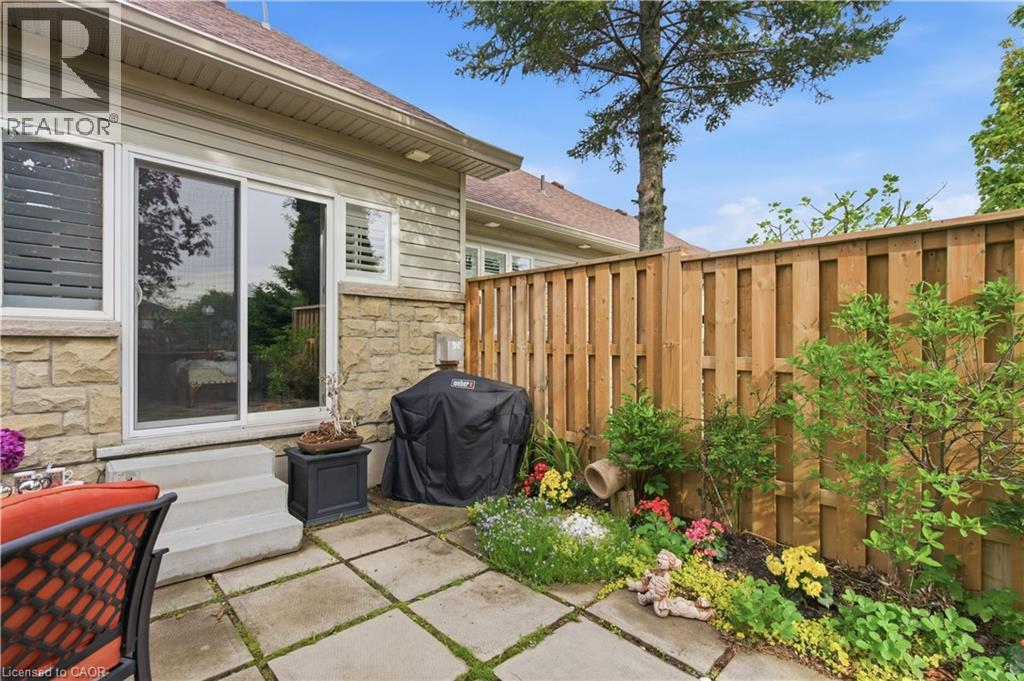 212 Stonehenge Drive Unit# 9, Ancaster, Ontario  L9K 1N5 - Photo 46 - 40821719
