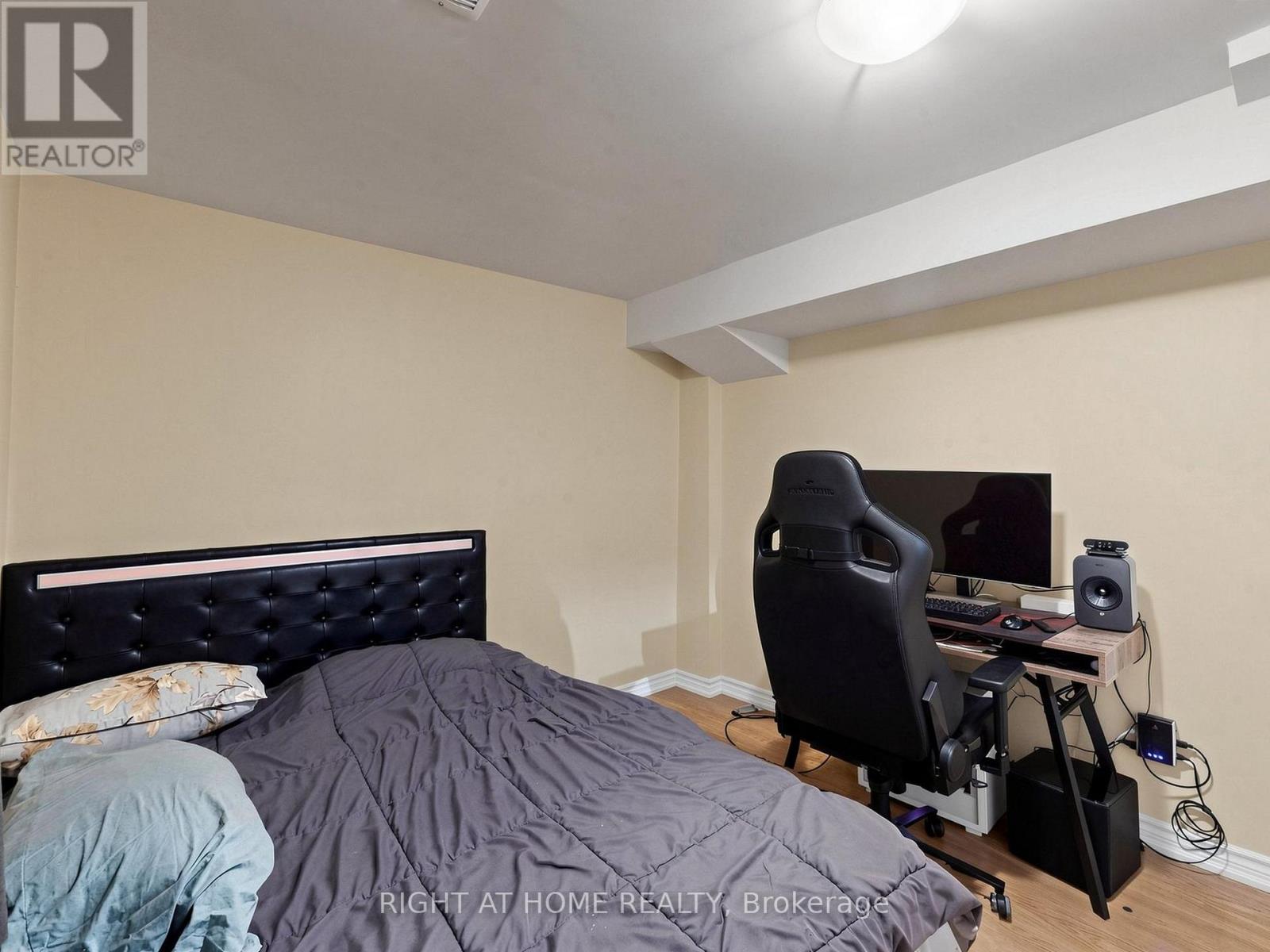 3815 Althorpe Circle, Mississauga, Ontario  L5N 7G3 - Photo 38 - W13097036