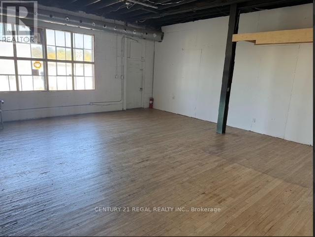 2nd Floor - 1110 Dupont Street, Toronto, Ontario  M6H 2A2 - Photo 16 - W13106012