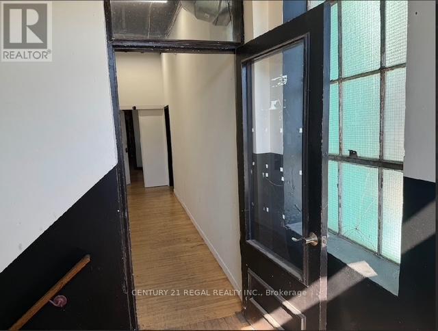 2nd Floor - 1110 Dupont Street, Toronto, Ontario  M6H 2A2 - Photo 18 - W13106012