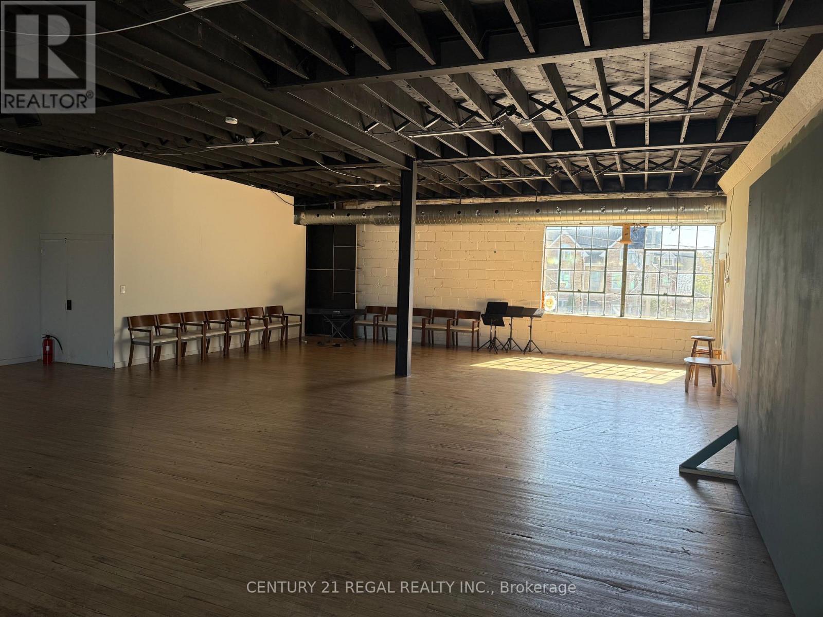 2nd Floor - 1110 Dupont Street, Toronto, Ontario  M6H 2A2 - Photo 12 - W13106012