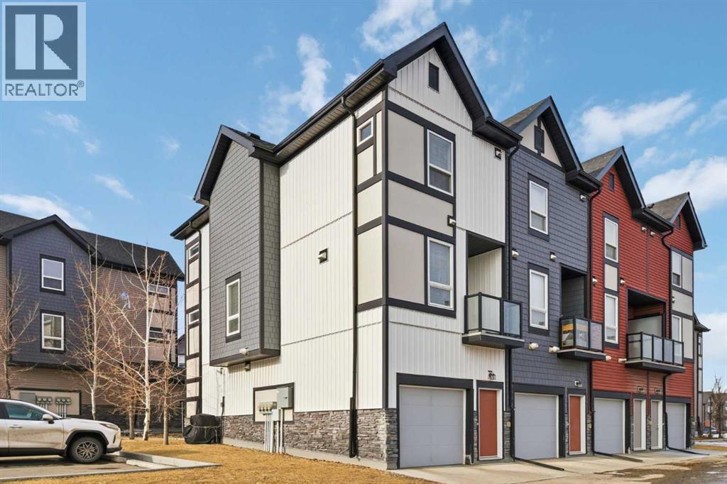 402, 11 Evanscrest Mews NW, Calgary, Alberta  T3P 0Y1 - Photo 2 - A2314408
