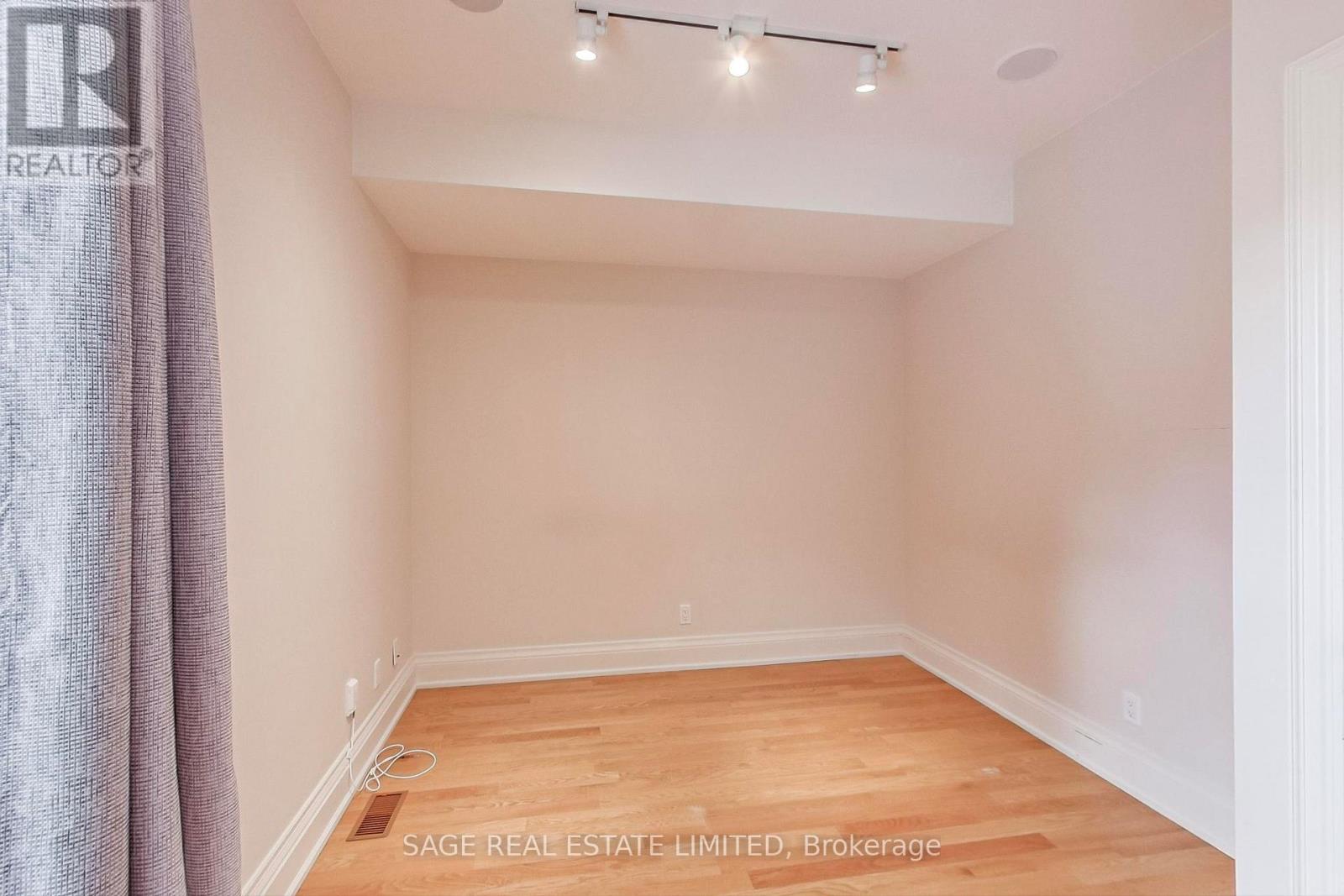 2c Beatrice Street, Toronto, Ontario  M6J 2T3 - Photo 16 - C13169524