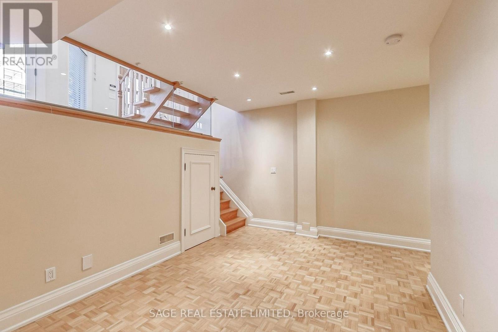 2c Beatrice Street, Toronto, Ontario  M6J 2T3 - Photo 32 - C13169524