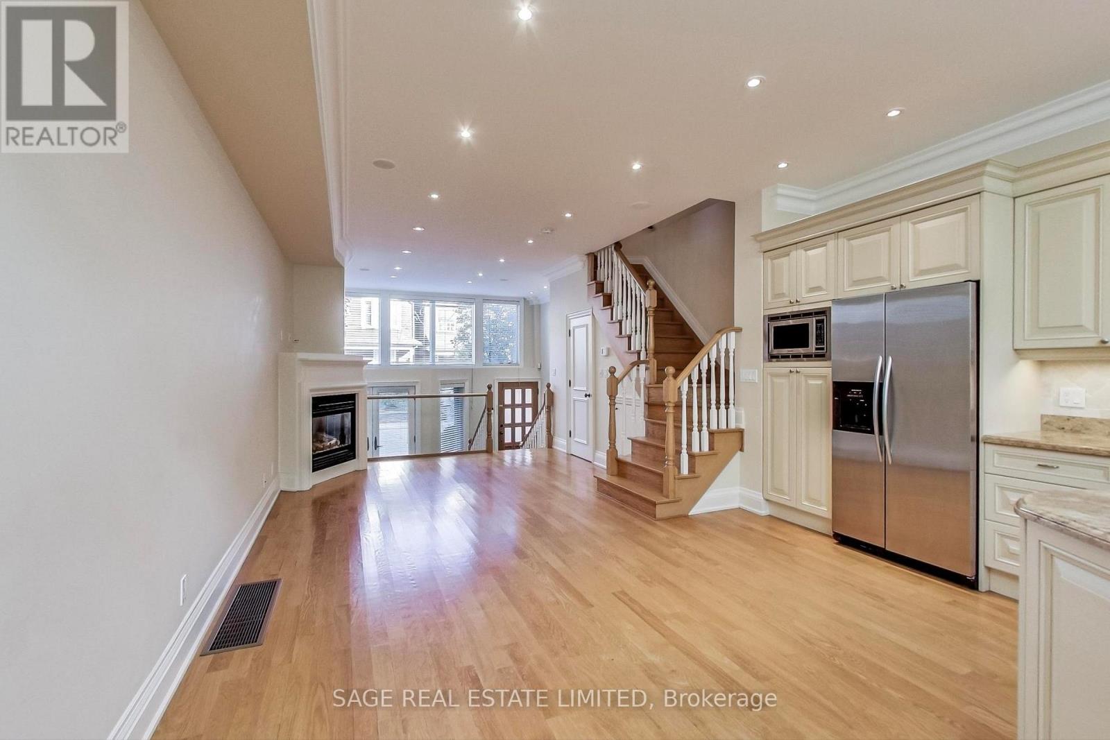 2c Beatrice Street, Toronto, Ontario  M6J 2T3 - Photo 7 - C13169524