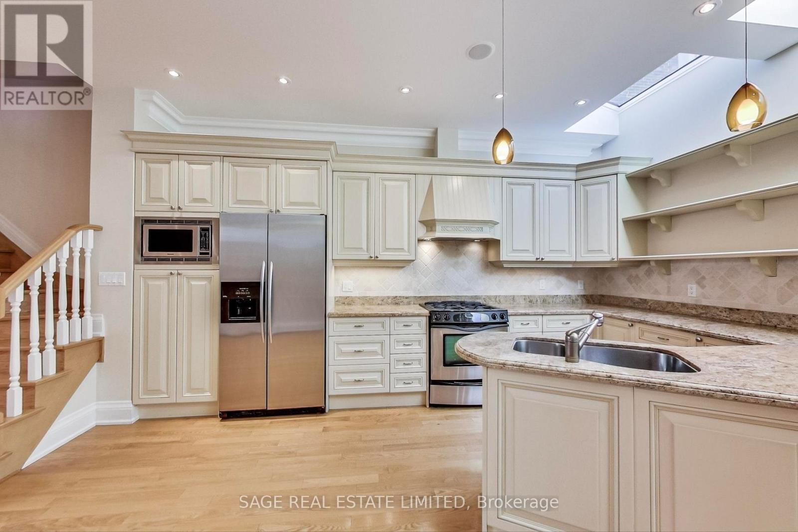 2c Beatrice Street, Toronto, Ontario  M6J 2T3 - Photo 8 - C13169524