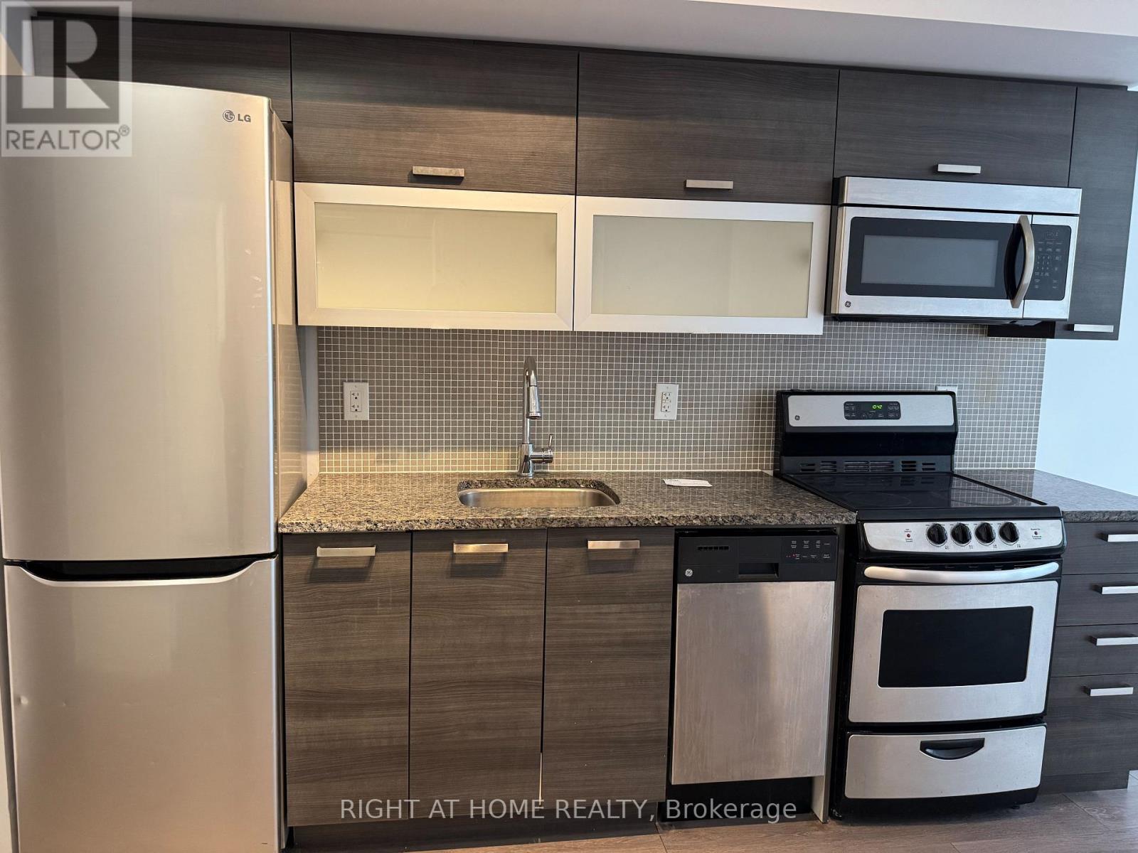 Ph01 - 36 Lisgar Street, Toronto, Ontario  M6J 0C7 - Photo 9 - C13169616